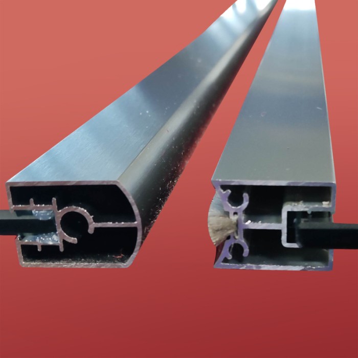 Шторки скляні на ванну Koer SR BS04-95x140-TR-07 прозоре скло 6мм, графіт (KR5404) Шторки скляні на ванну Koer SR BS04-95x140-TR-07 прозоре скло 6мм, графіт (KR5404)