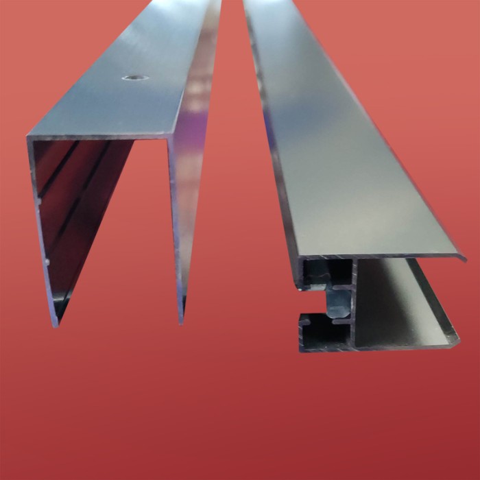 Шторки скляні на ванну Koer SR BS04-95x140-TR-07 прозоре скло 6мм, графіт (KR5404) Шторки скляні на ванну Koer SR BS04-95x140-TR-07 прозоре скло 6мм, графіт (KR5404)