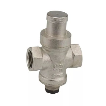 Редуктор зниж. тиск. мах 5 бар. з вих. під манометр 3/4" KARRO (KR80837) {50}