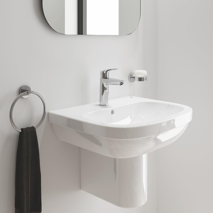Одноважільний змішувач для раковини M-Size Grohe Eurosmart New з натискним донним клапаном (23923003) Одноважільний змішувач для раковини M-Size Grohe Eurosmart New з натискним донним клапаном (23923003)
