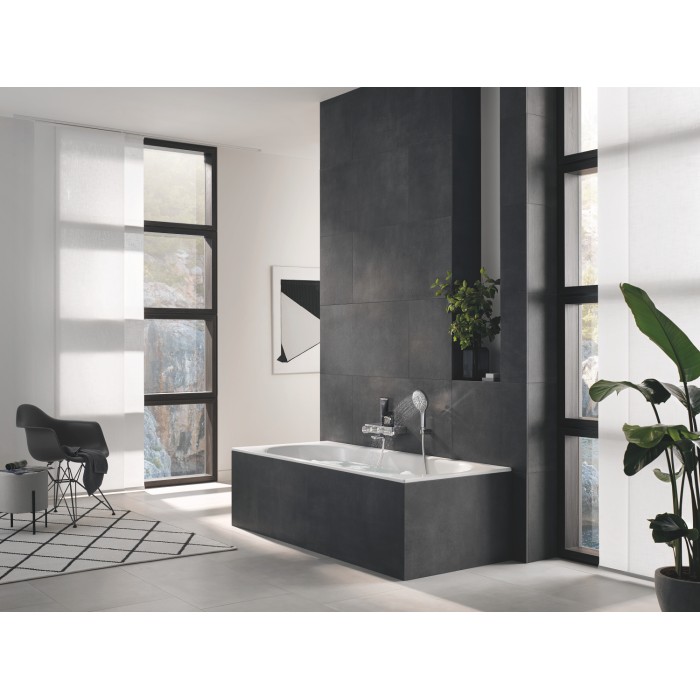 Душовий набір з тримачем, 3 режими струменю Grohe Rainshower SmartActive (26581000) Душовий набір з тримачем, 3 режими струменю Grohe Rainshower SmartActive (26581000)