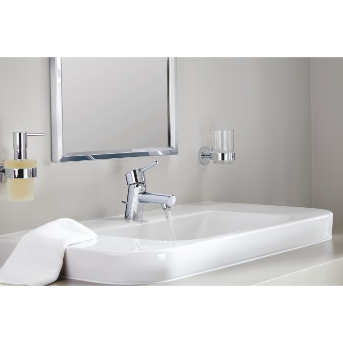 Стакан для зубних щіток Grohe Essentials New (40447001) Стакан для зубних щіток Grohe Essentials New (40447001)