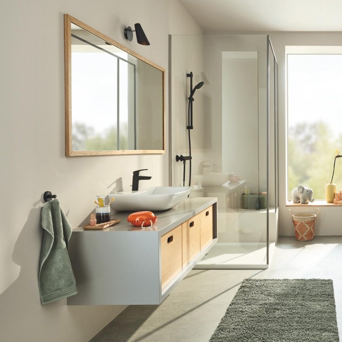 Гачок для банного халата Grohe Essentials (1024602430) Гачок для банного халата Grohe Essentials (1024602430)