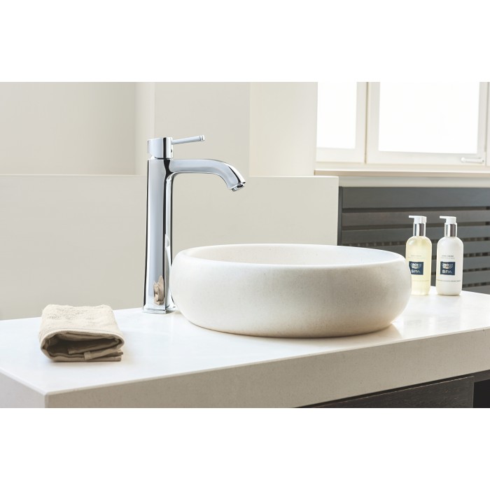 Змішувач на стільницю для раковини XL-розміру Grohe Grandera (23313000) Змішувач на стільницю для раковини XL-розміру Grohe Grandera (23313000)