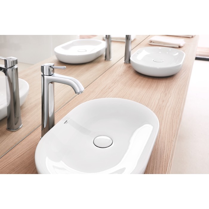 Змішувач на стільницю для раковини XL-розміру Grohe Grandera (23313000) Змішувач на стільницю для раковини XL-розміру Grohe Grandera (23313000)