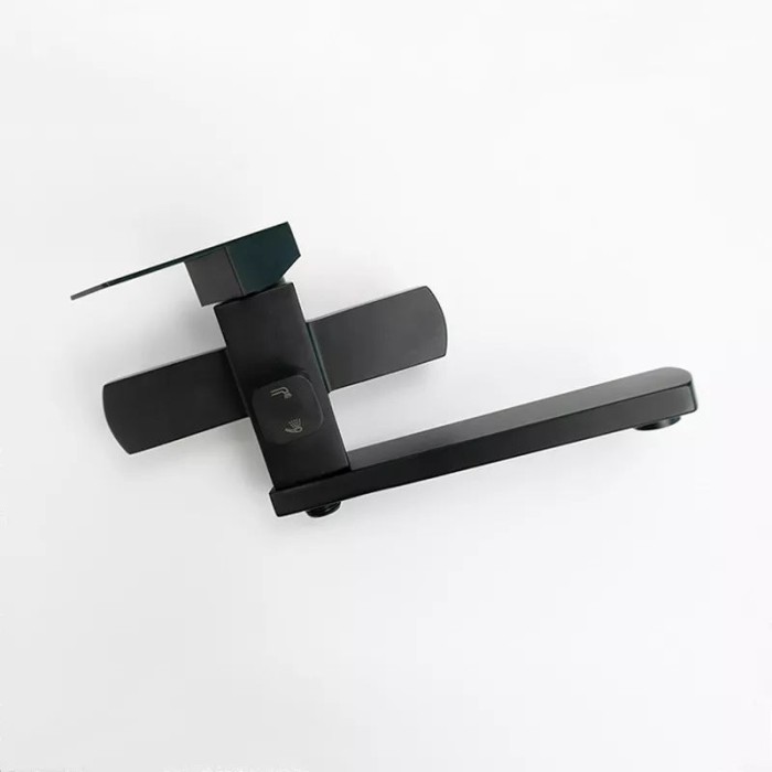 Змішувач для ванни Frap F32802-6, чорний Змішувач для ванни Frap F32802-6, чорний