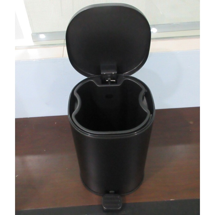 Відро для сміття з плавним закриттям овальне Zerix Prime-TC0105 Black 5л колір чорний (ZX5902)