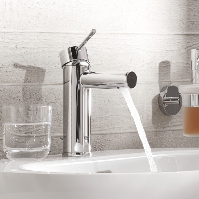 Змішувач для раковини S-розміру Grohe Essence New (32898001) Змішувач для раковини S-розміру Grohe Essence New (32898001)