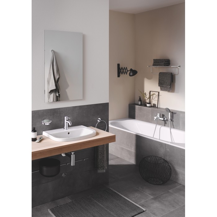 Полиця для рушників у ванну Grohe Bau Cosmopolitan Neutral (40462001) Полиця для рушників у ванну Grohe Bau Cosmopolitan Neutral (40462001)