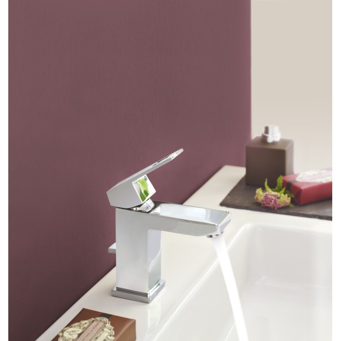 Змішувач для раковини S-розміру Grohe Eurocube (2312700E) Змішувач для раковини S-розміру Grohe Eurocube (2312700E)